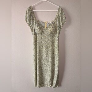 No Boundaries Yellow Floral Puff-Sleeve Midi Dress